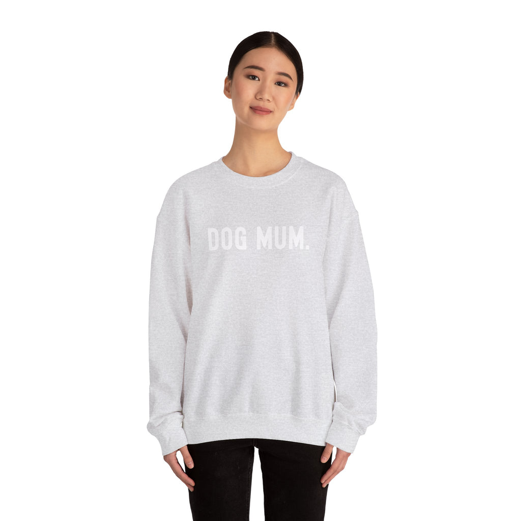 DOG MUM. Heavy Blend™ Crewneck Sweatshirt